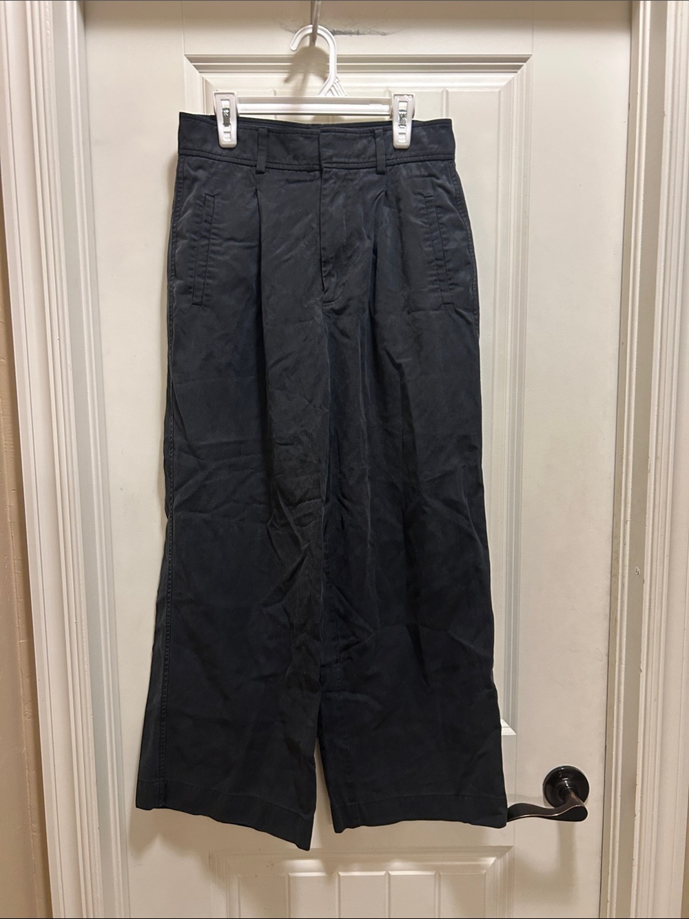 Everlane black 25?Wide-Leg Chinos